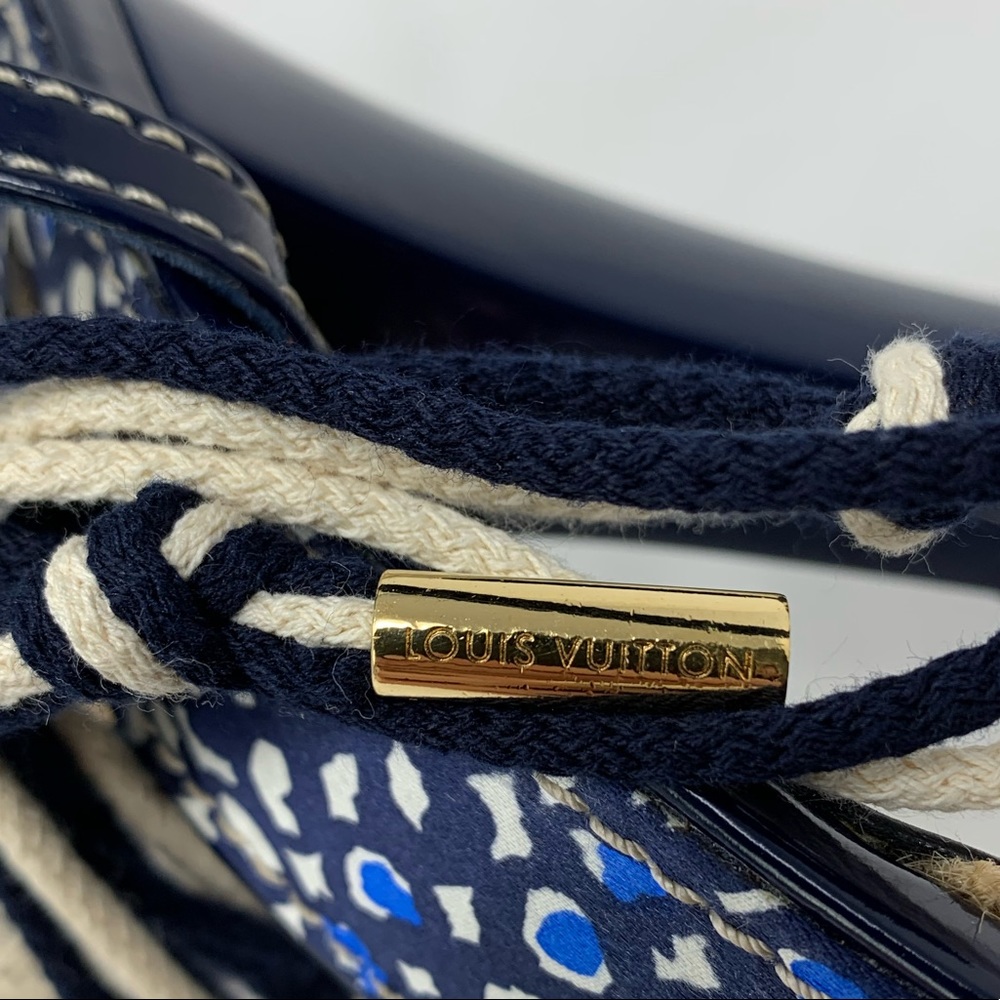 Louis Vuitton Chevron Sandal Heels - Picture 9 of 16